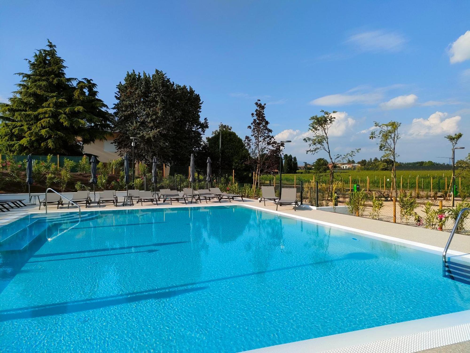 I Campi Wine Relais Hotel Ronchi  Bagian luar foto