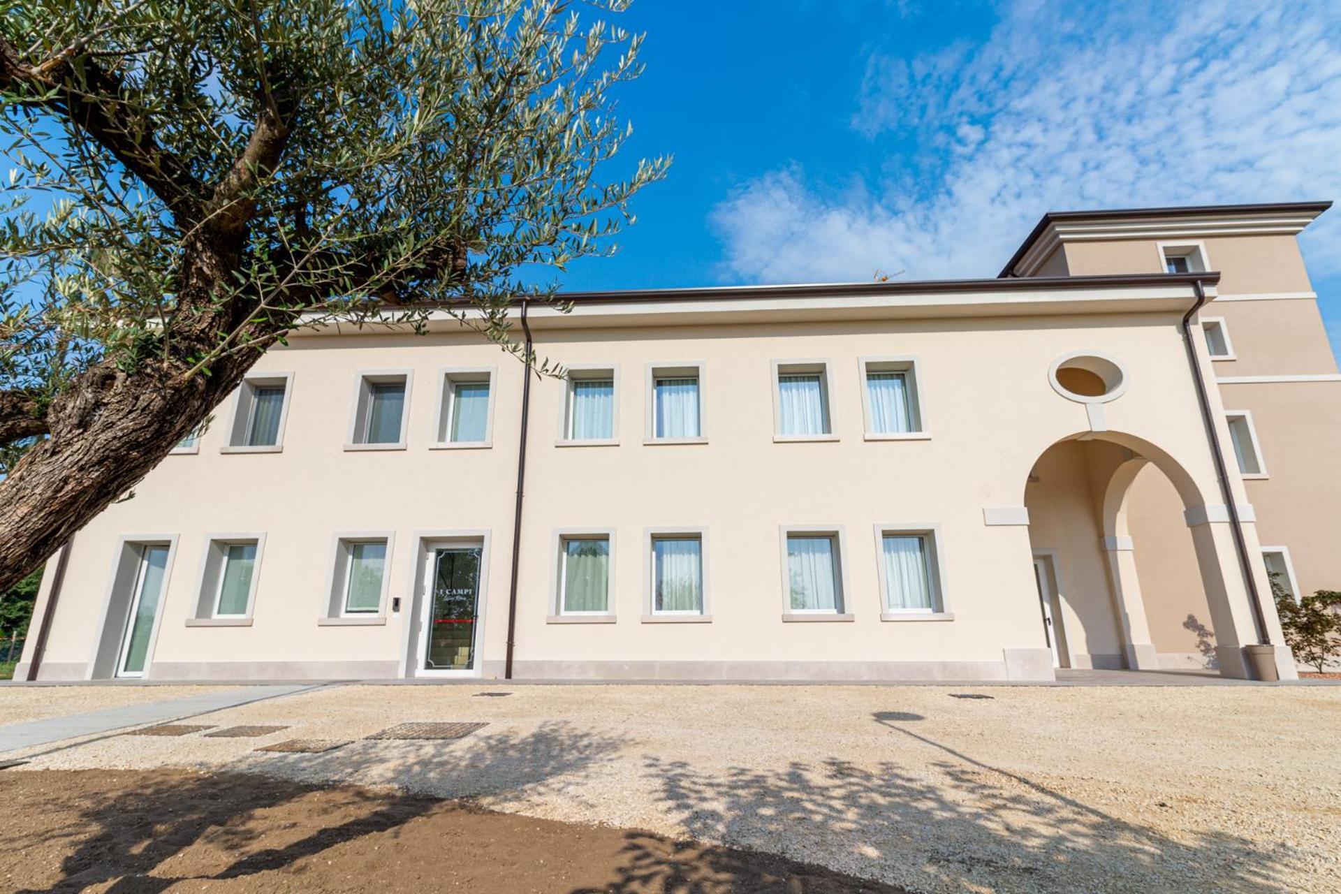 I Campi Wine Relais Hotel Ronchi  Bagian luar foto