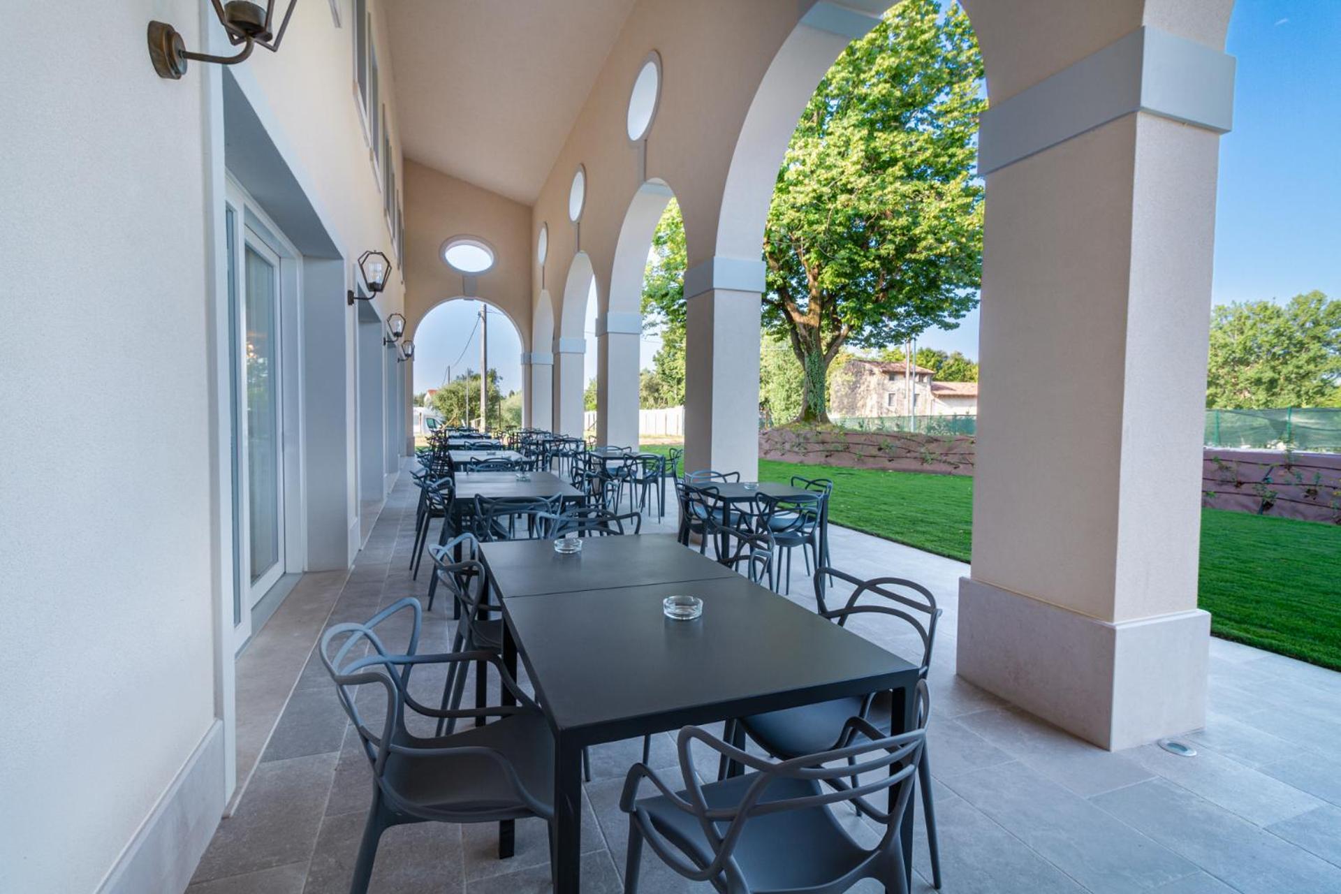 I Campi Wine Relais Hotel Ronchi  Bagian luar foto